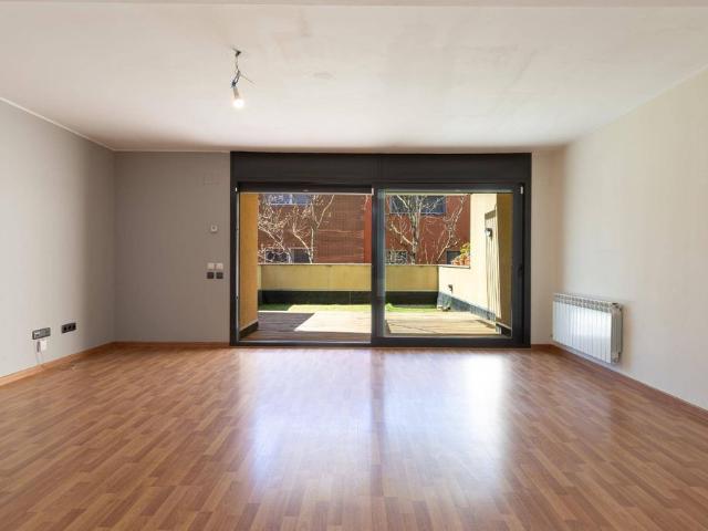 Vivienda exclusiva de 349 m2 en venta Viladecaballs, Cataluña