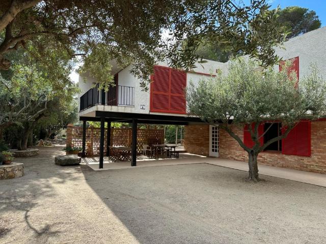 Vivienda exclusiva de 357 m2 en venta Torredembarra, España