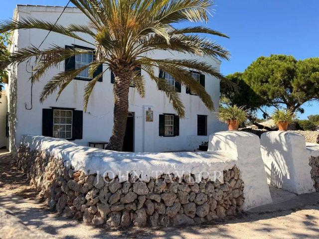 Vivienda exclusiva de 380 m2 en venta Villacarlos, Baleares
