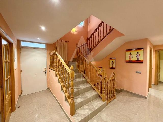 Vivienda exclusiva de 401 m2 en venta Cabanillas del Campo, España