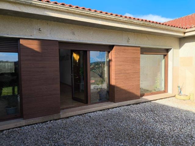 Vivienda exclusiva de 414 m2 en venta Carballo, Galicia