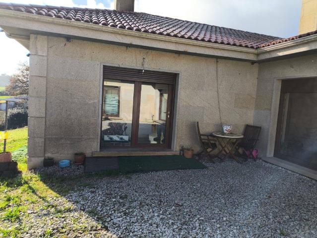 Vivienda exclusiva de 414 m2 en venta Carballo, Galicia