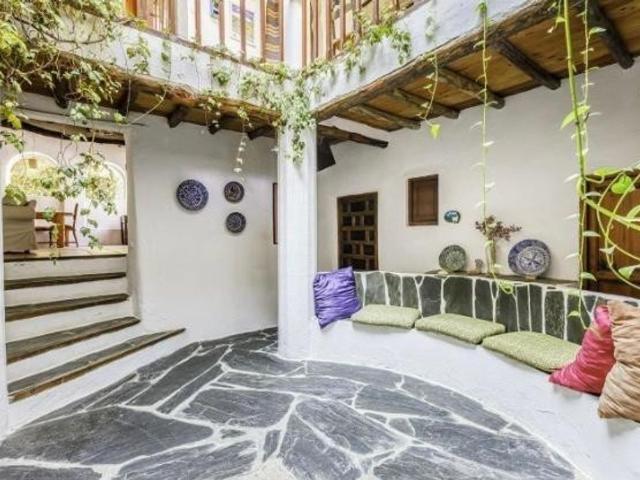 Vivienda exclusiva de 450 m2 en venta Turón, Andalucía