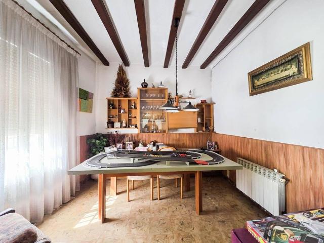 Vivienda exclusiva de 478 m2 en venta Papiol, España