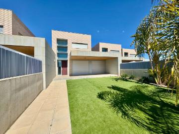 Vivienda exclusiva de 500 m2 en alquiler San Vicente, España