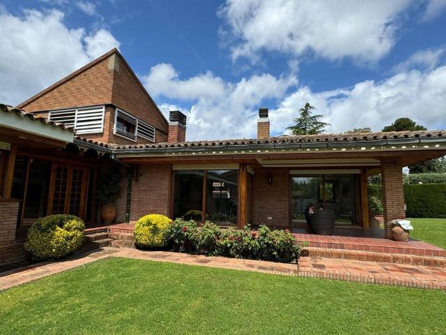 Vivienda exclusiva de 500 m2 en alquiler Sant Cugat, España