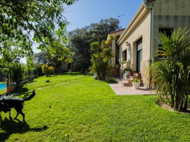 Vivienda exclusiva de 512 m2 en venta Villaviciosa de Odón, Comunidad de Madrid