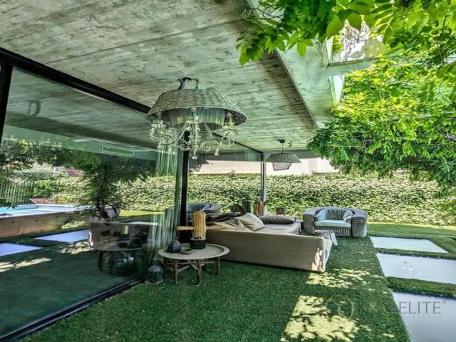 Vivienda exclusiva de 525 m2 en venta Pozuelo de Alarcón, Comunidad de Madrid