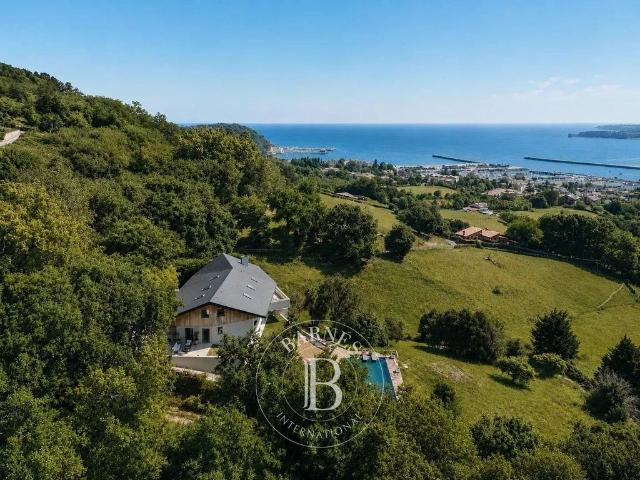 Vivienda exclusiva de 540 m2 en venta Acartegui, Fuenterrabía, País Vasco
