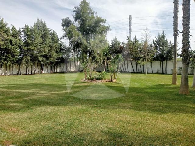 Vivienda exclusiva de 550 m2 en venta Badajoz, Extremadura