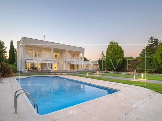 Vivienda exclusiva de 722 m2 en alquiler Madrid, España