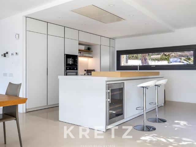 Vivienda de alto standing de 650 m2 en venta Castelldefels, Cataluña