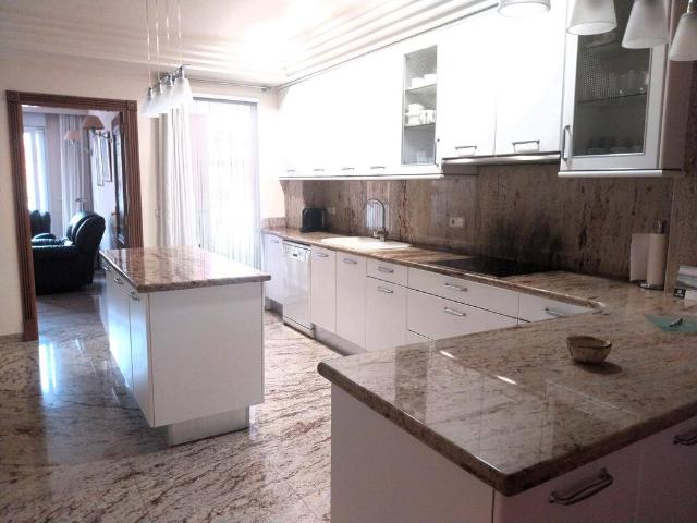 Vivienda exclusiva de 897 m2 en venta Gandía, Comunidad Valenciana