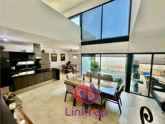 Vivienda de lujo en venta García, Estado de Nuevo León