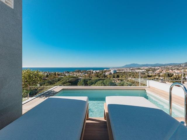 Vivienda de alto standing de 217 m2 en venta Urbanización Marbella Este, España