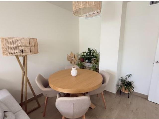 Vivienda exclusiva seminueva con 193 m2 de terraza y vistas despejadas garantizadas