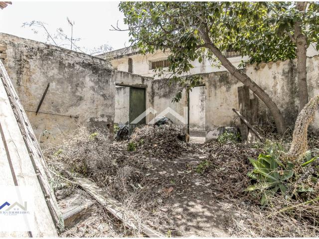 Vivienda histórica con infinitas posibilidades en el centro de Güímar