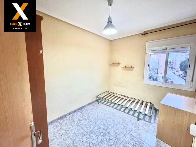 VIVIENDA JUNTO A LA ESCUELA DE IDIOMAS DE MURCIA