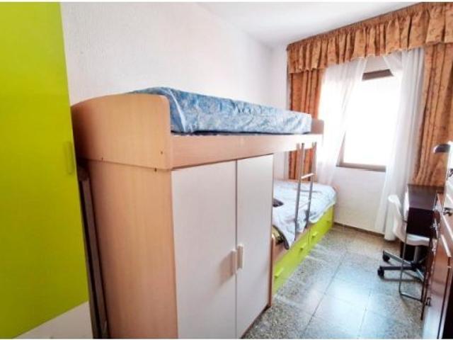 ¡ VIVIENDA JUNTO A SAN LORENZO !