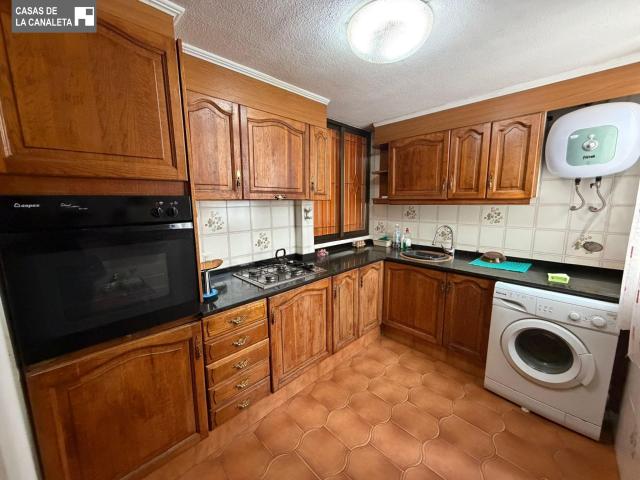 VIVIENDA CON ASCENSOR BUENA OPORTUNIDAD, NO LO DEJES ESCAPAR