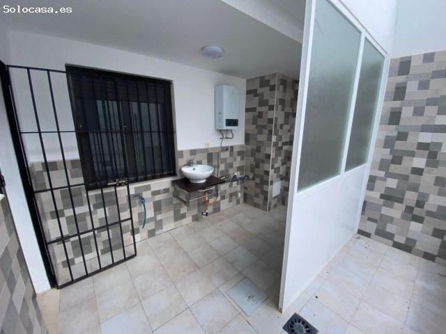 Vivienda luminosa con 3 dormitorios y cocina equipada en Calle Paterna de Rivera – Alcalá de los Gaz