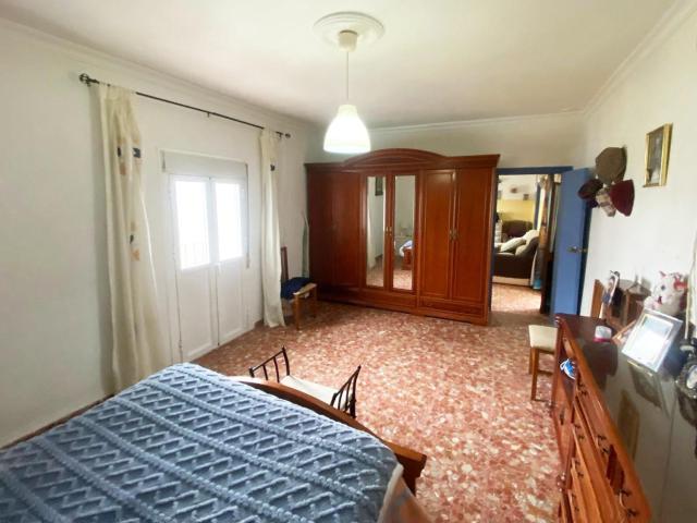 Vivienda luminosa con patio y amplias azoteas con vistas al campo en Paseo de San Juan – Alcalá de los Gazules