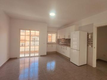 VIVIENDA LUMINOSA DE DOS HABITACIONES