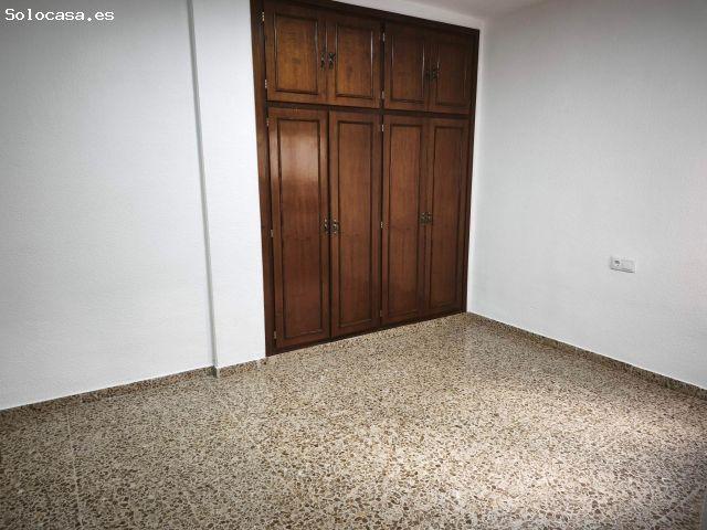 VIVIENDA MUY CENTRICA CON 4 DORMITORIOS