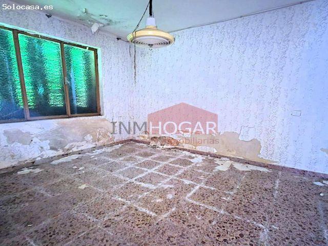 Vivienda para reformar con gran potencial en Cardeñosa