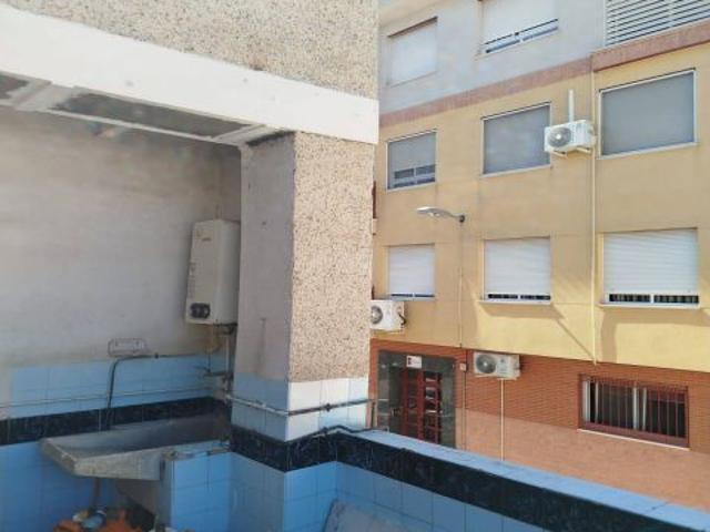 VIVIENDA PARA REFORMAR EN BARRIO PROGRESO MURCIA