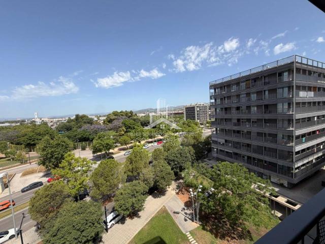 VIVIENDA SEMINUEVA CON VISTAS