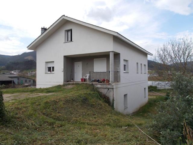 Venta de Vivienda Unifamiliar Independiente en Lourenzá, Lugo. Activo Inmobiliario Sin Posesión, No se puede Visitar