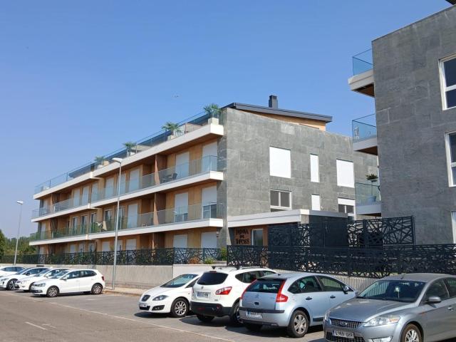 VIVIENDAS A ESTRENAR EN RESIDENCIAL RIBERA DEL TORMES I, ubicadas en La Fontana, junto a la Isla del Soto