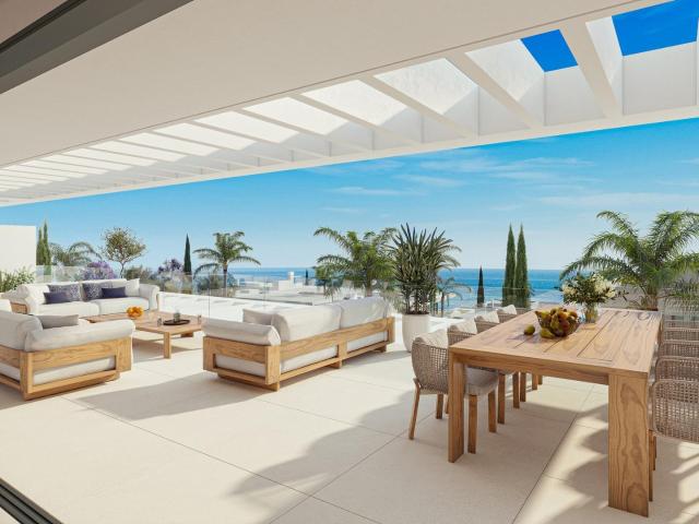 Viviendas de Obra Nueva en Marbella Este con Vistas al Mar y al Golf