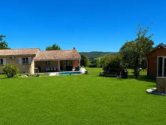 Viviès 09500 Achat / Vente maison 6 pièces t6 au dernier étage piscine