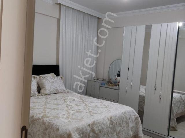 Vizyon Gayrimenkul Den Muradiye İstasyon Civarı Satılık 3+1