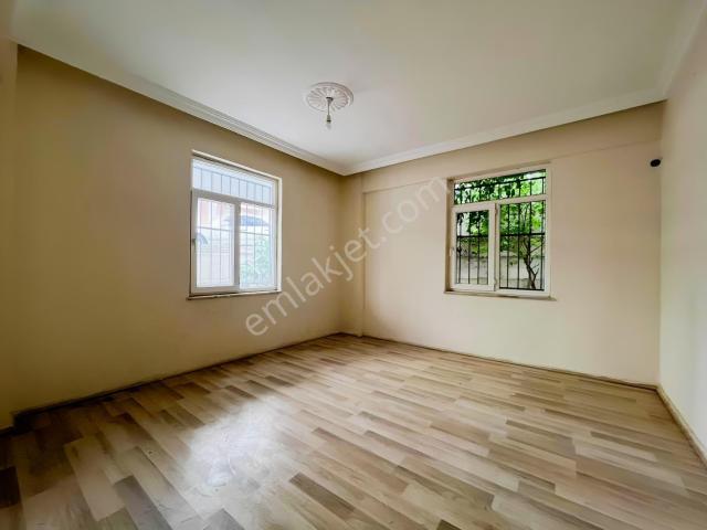 Vizyon Gayrimenkulden Emek Mahallesinde Kiralık 1+1 Daire