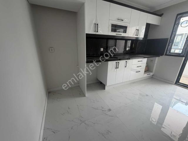 Vizyon Emlak'tan Fırsat 4+1 Yerden Istma 160 M2 Lüx Bahçe Dublex
