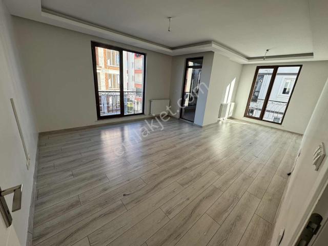Vizyon'dan Kiralık 3+1 Cumhuriyet