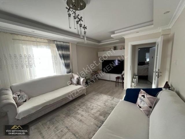 Vize Devlet Mah.kahveland Arkasında Eşyalı 2+1 Kiralık Daire