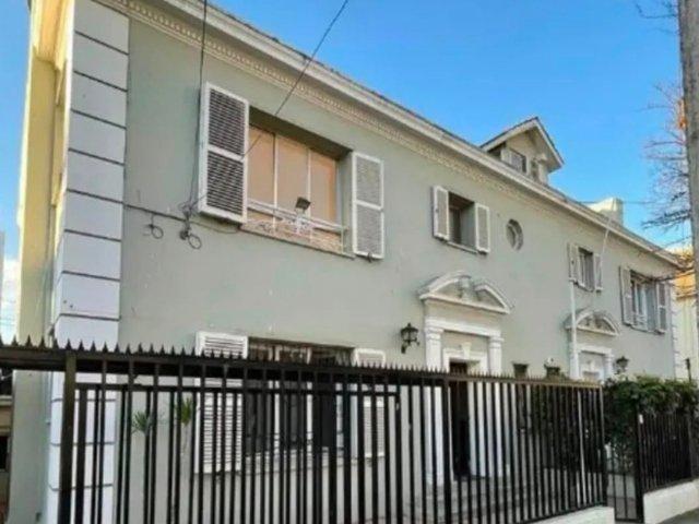VIÑA / ARRIENDO CASA 6D 3B 3EST 1 BOD PLAN ORIENTE