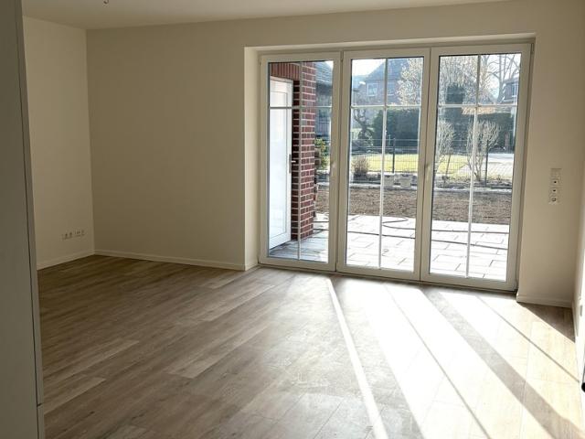 Vom Eigentümer Neubau ohne Courtage 3 Zimmer 87,7qm, Terrasse, Gartenteil + Nutzfläche, Brackel