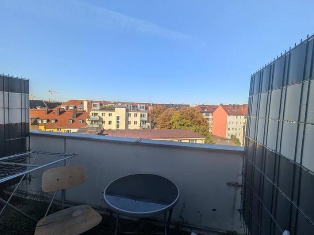 Von November bis Februar:1 Zimmer Apartment mit Balkon