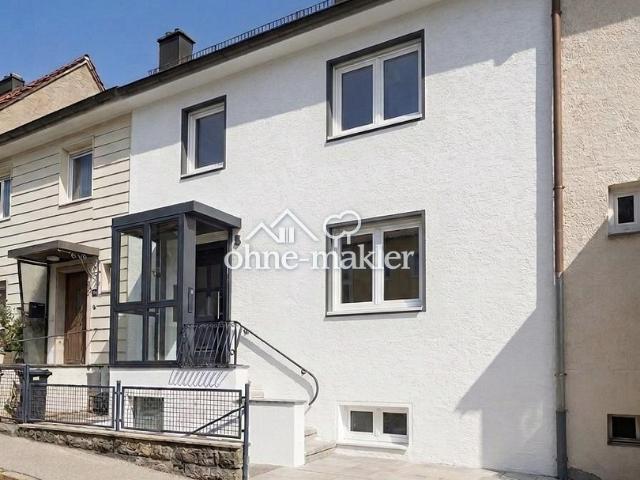 Von Privat: Modernisiertes Reihenmittelhaus in sehr guter Lage Kaufbeurens mit Wärmepumpe!