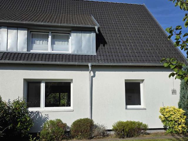 Von Privat, Doppelhaushälfte in Bremen Farge