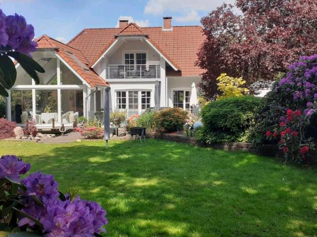 Von Privat! Exkl.Landhaus in idyllischer Waldrandlage