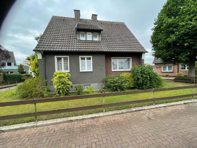 Von privat freistehendes Einfamilienhaus stadtnah in ruhiger Lage