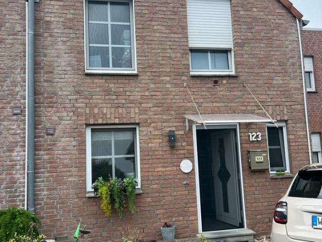 Von Privat Gepflegtes Reihenhaus in Wesel zu verkaufen