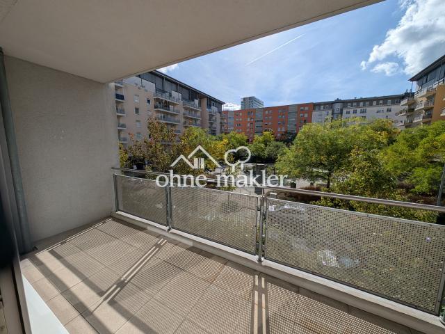 Von Privat! Lichtdurchflutete, große 1 Zimmer Wohnung in FFM Bockenheim