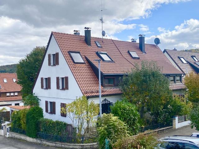 von privat Reihenhaus mit 10 Zimmern in Gerlingen